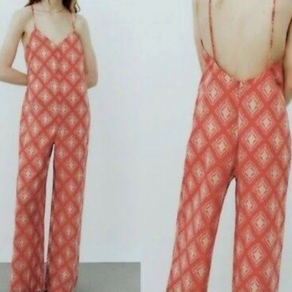 Patterned Jumpsuit - Picture 3 of 3